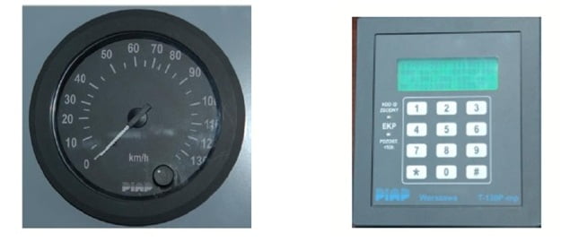 OPTION  1 Classical pointer speedometer and a driver's panel