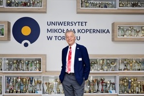 Dariusz Jasiński ambasadorem UMK